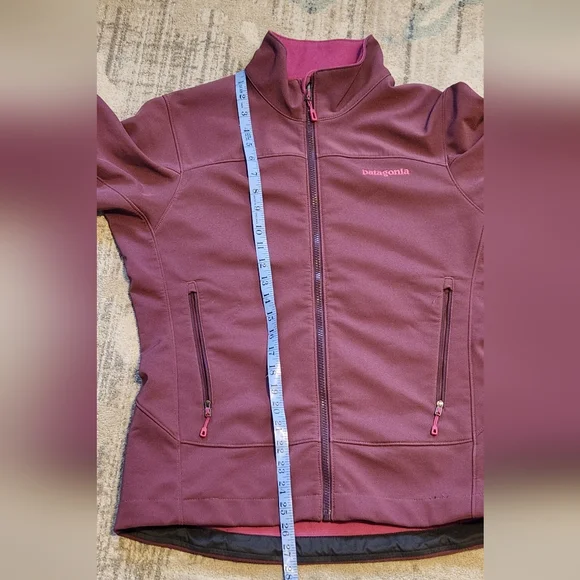 Patagonia Women's Adze Jacket. Purple. Size Med. EUC
